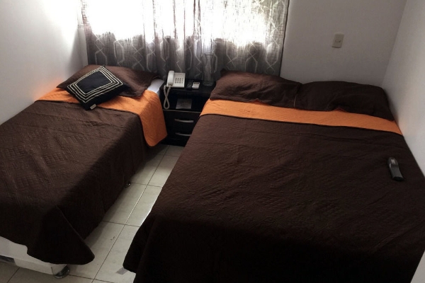 Hotel Urban Life Hostal (San Miguelito)